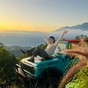 Mount Batur Sunrise Jeep + Aesthetic Cafe in Kintamani